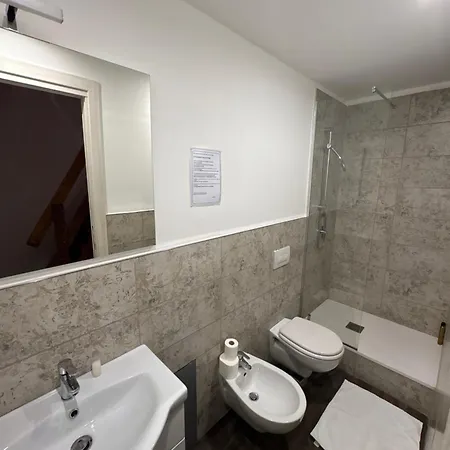 Agroom Pensionat Bari